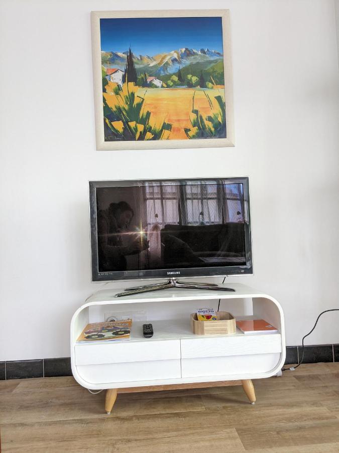 Au Chalet D'Illiers Combray, Grand Jardin Arbore ภายนอก รูปภาพ