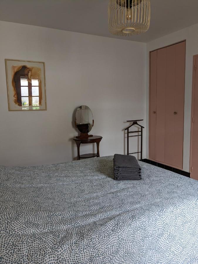 Au Chalet D'Illiers Combray, Grand Jardin Arbore ภายนอก รูปภาพ