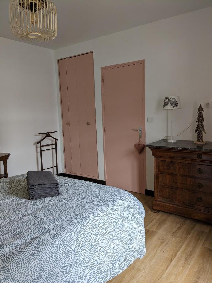 Au Chalet D'Illiers Combray, Grand Jardin Arbore ภายนอก รูปภาพ