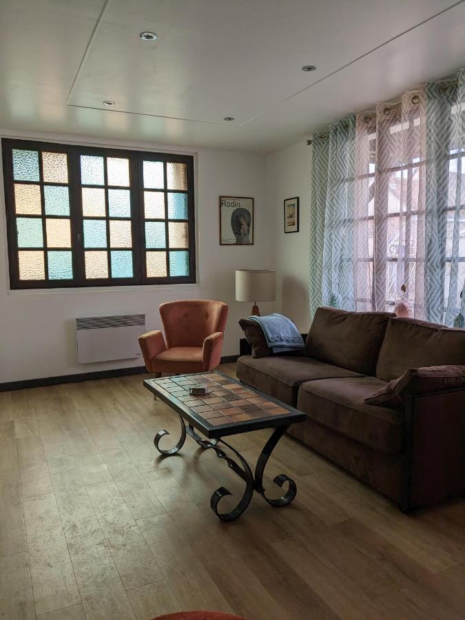 Au Chalet D'Illiers Combray, Grand Jardin Arbore ภายนอก รูปภาพ